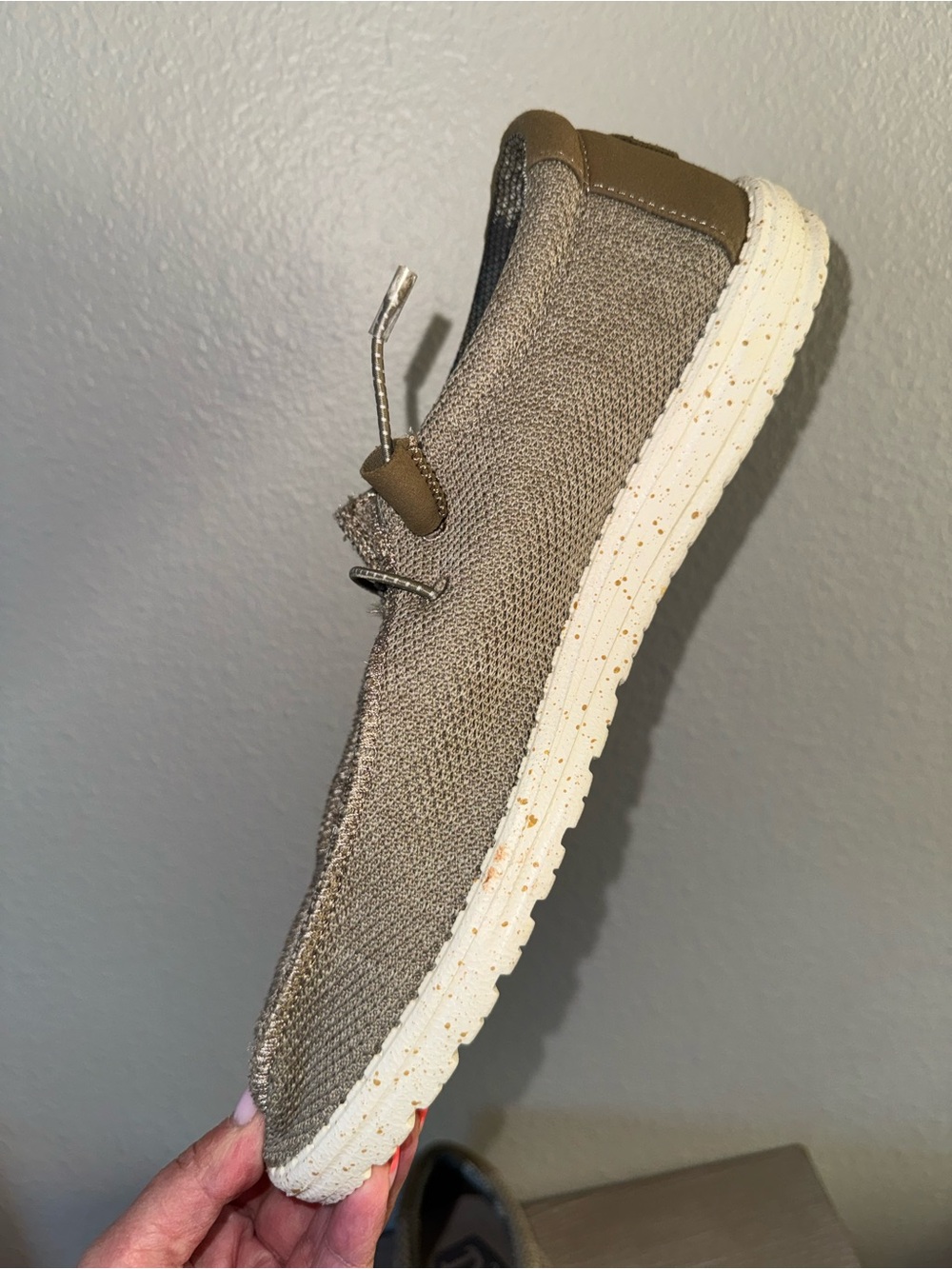 Hey Dude Men's Wally Sox Slip-On Shoe size M12 -tan - Picture 6 of 11